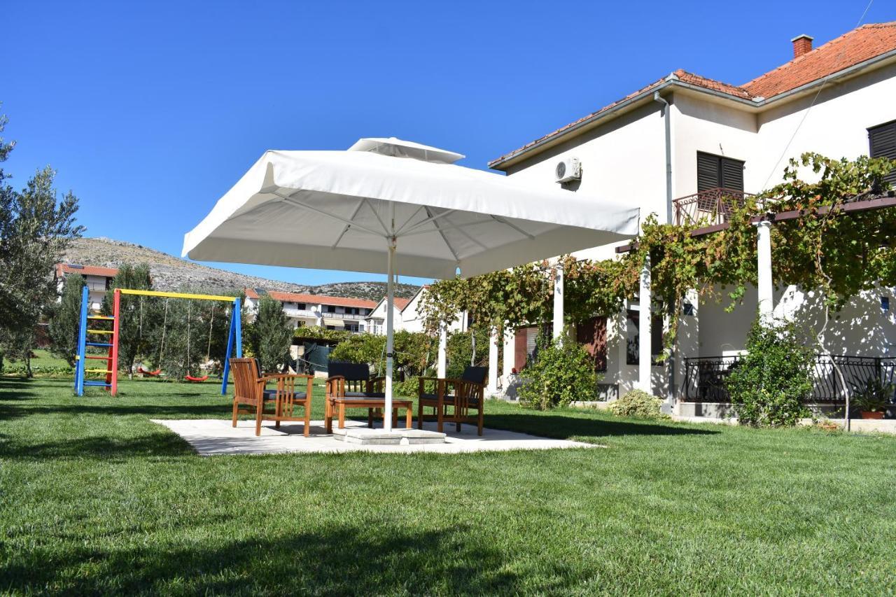 Apartments Svilan Trogir Zewnętrze zdjęcie