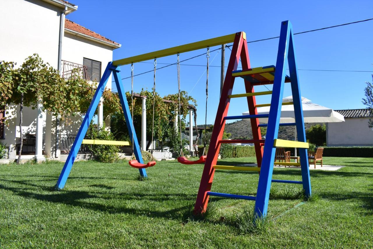 Apartments Svilan Trogir Zewnętrze zdjęcie