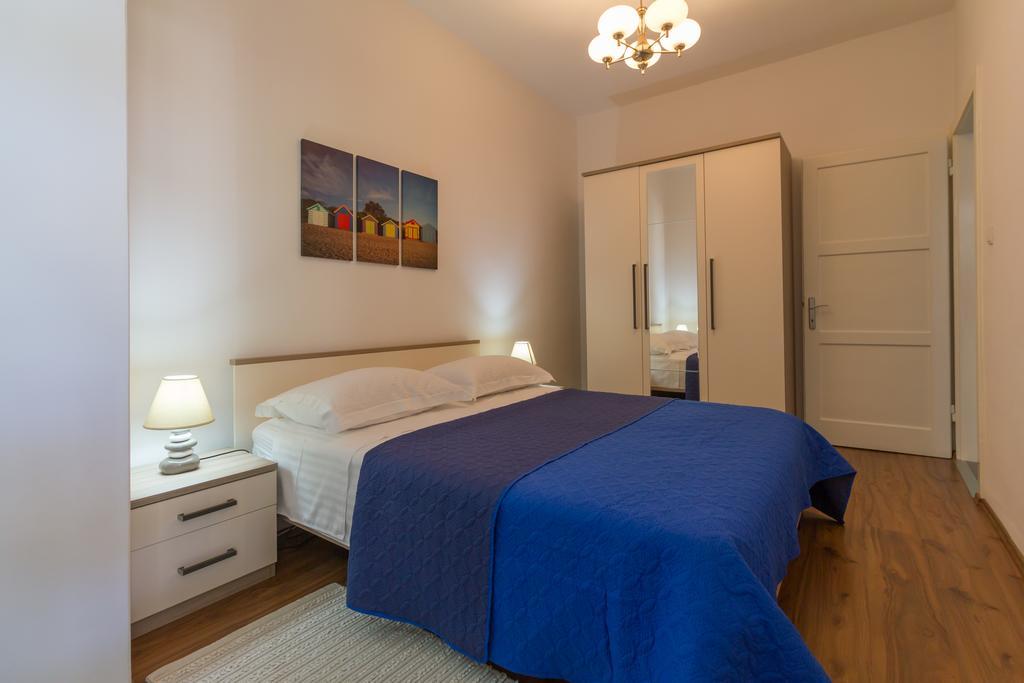 Apartments Svilan Trogir Zewnętrze zdjęcie